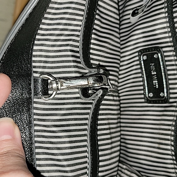 Nine West backpack style purse - Picture 8 of 16